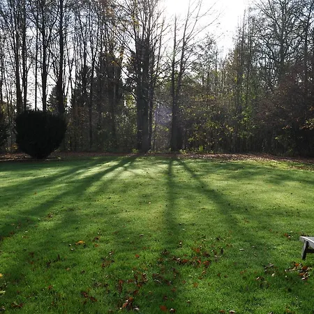 Le Pavillon Du Bois De Buis