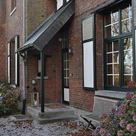 杜波依斯德比伊斯住宿加早餐旅馆 Perwez (Namur)